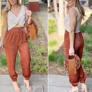 LA CHARME U soft copper joggers Size S